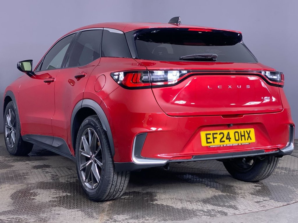 Used Lexus LBX 2024 for sale - 76698323: Photo 6