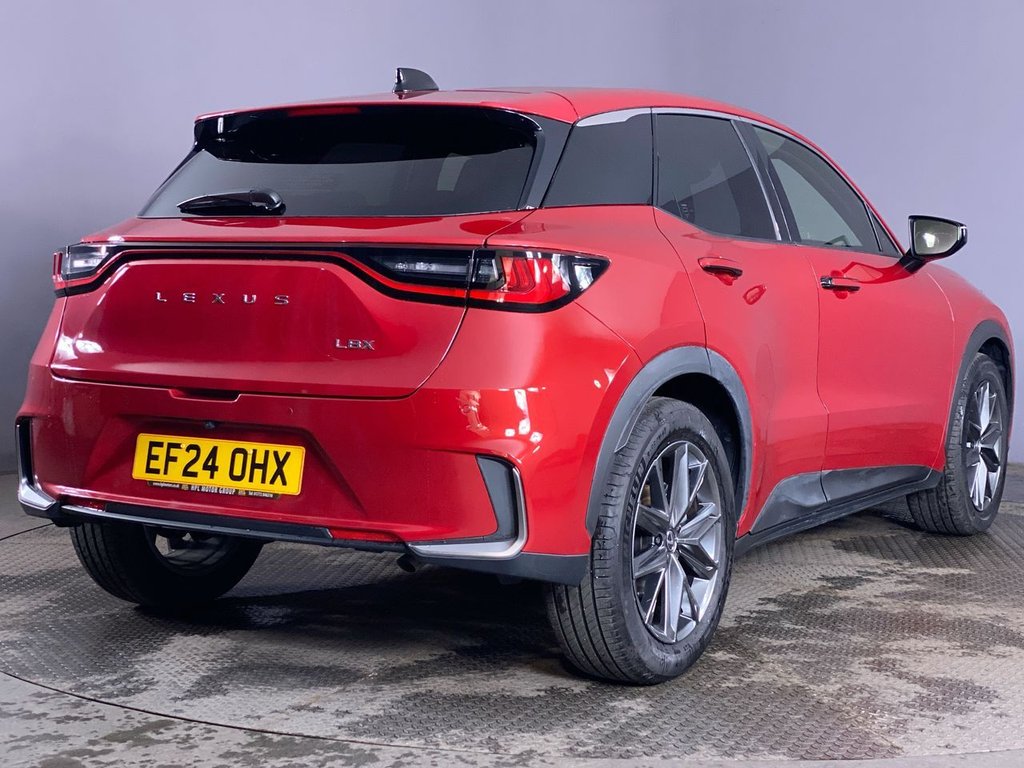 Used Lexus LBX 2024 for sale - 76698323: Photo 8