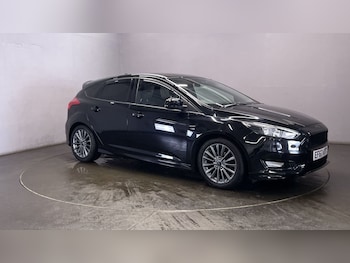 Used Ford Focus 2017 for sale - 75397206: Photo