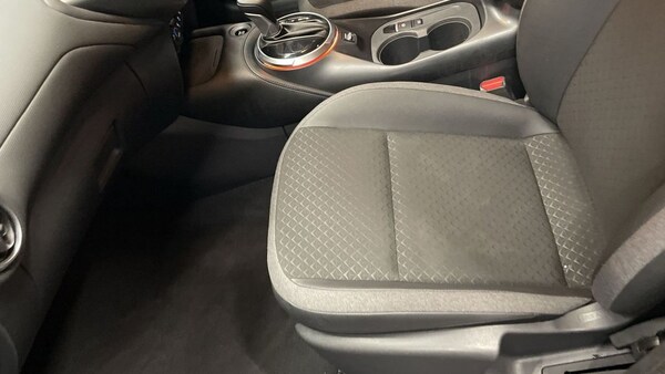 Used Nissan Juke 2024 for sale - 75613060: Photo 17