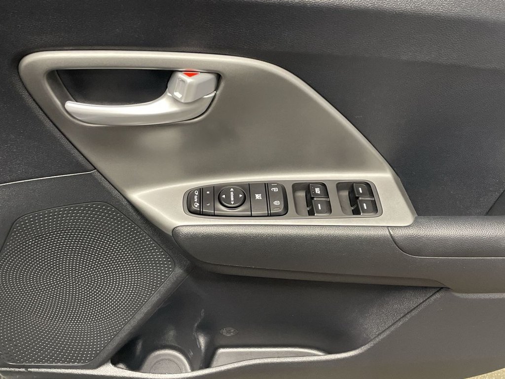 Used Kia Niro 2021 for sale - 76430215: Photo 23