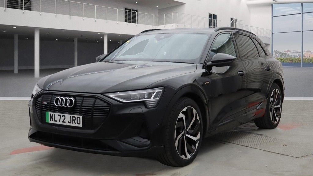 Used Audi e-tron 2022 for sale - 76469899: Photo 2