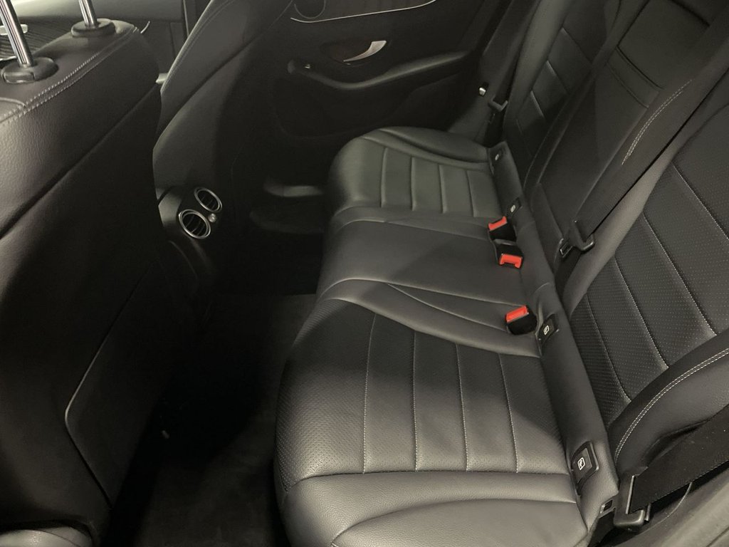 Used Mercedes-Benz GLC 2018 for sale - 76784062: Photo 18