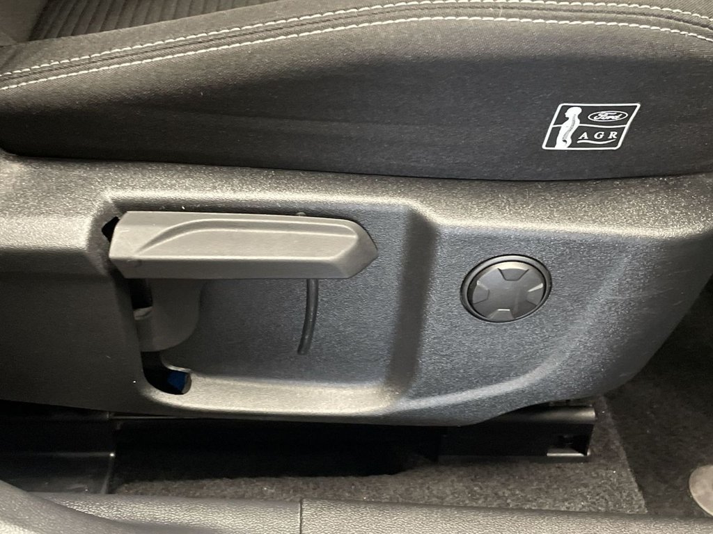 Used Ford Focus 2022 for sale - 76883650: Photo 23