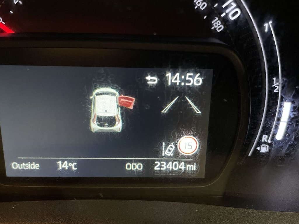 Used Toyota Aygo X 2022 for sale - 76236183: Photo 24