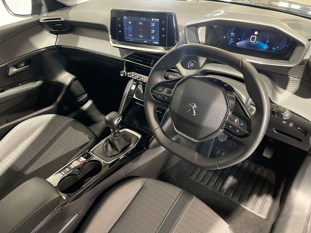 Used Peugeot 208 2021 for sale - 76962244: Photo 15