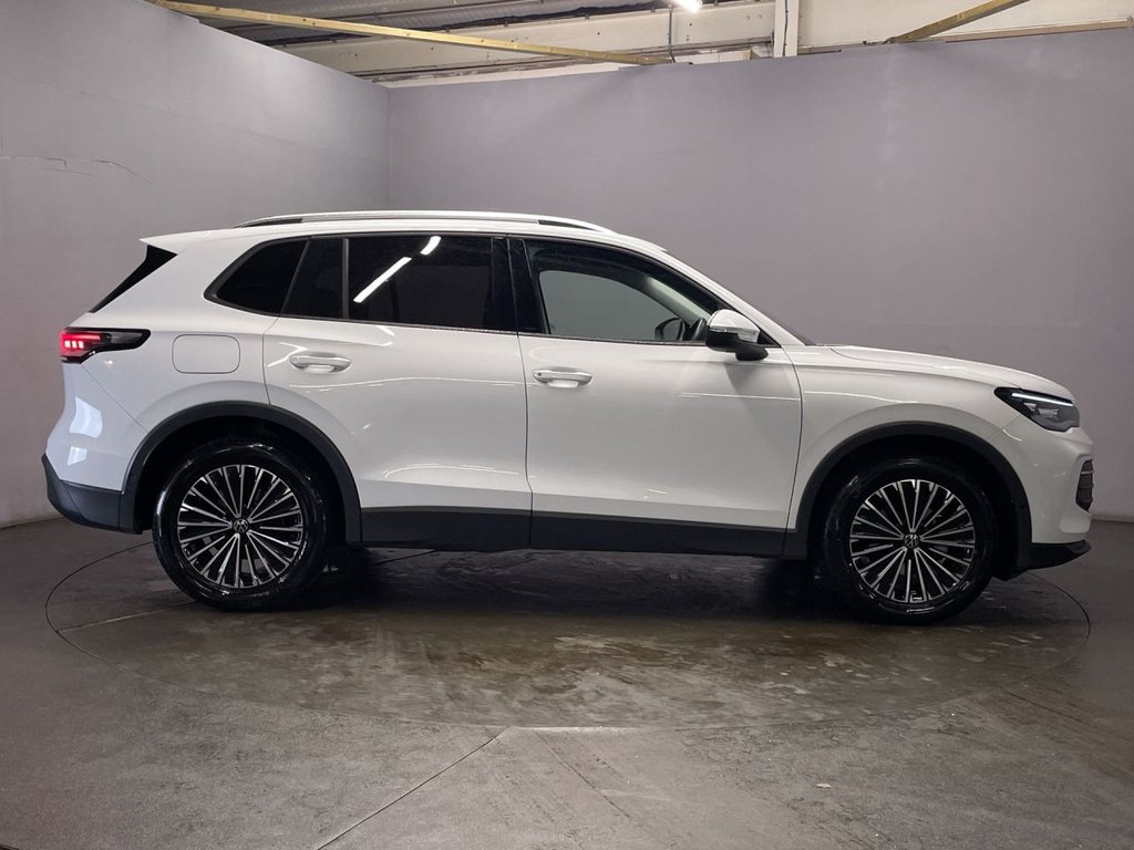 Used Volkswagen Tiguan 2024 for sale - 77571526: Photo 9