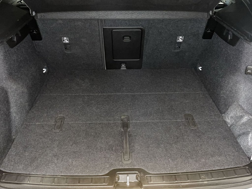 Used Volvo XC40 2024 for sale - 77212274: Photo 13