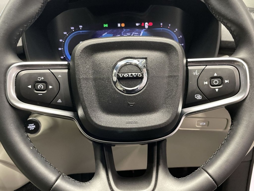 Used Volvo XC40 2024 for sale - 77212274: Photo 22