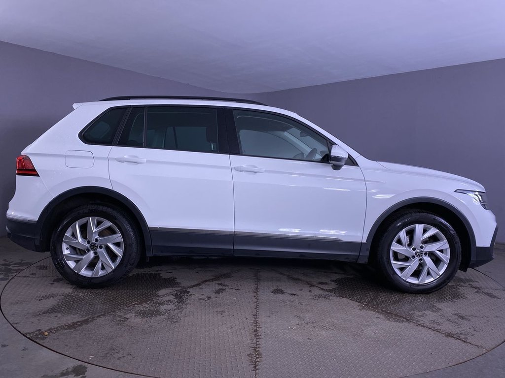 Used Volkswagen Tiguan 2022 for sale - 77593900: Photo 9
