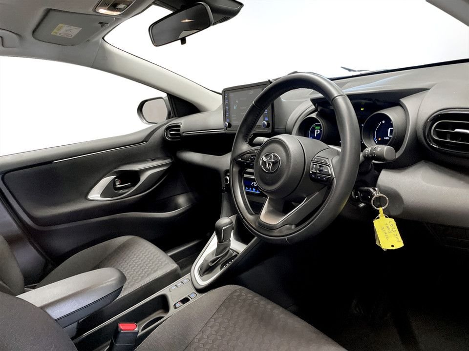 Used Toyota Yaris 2023 for sale - 77571426: Photo 12