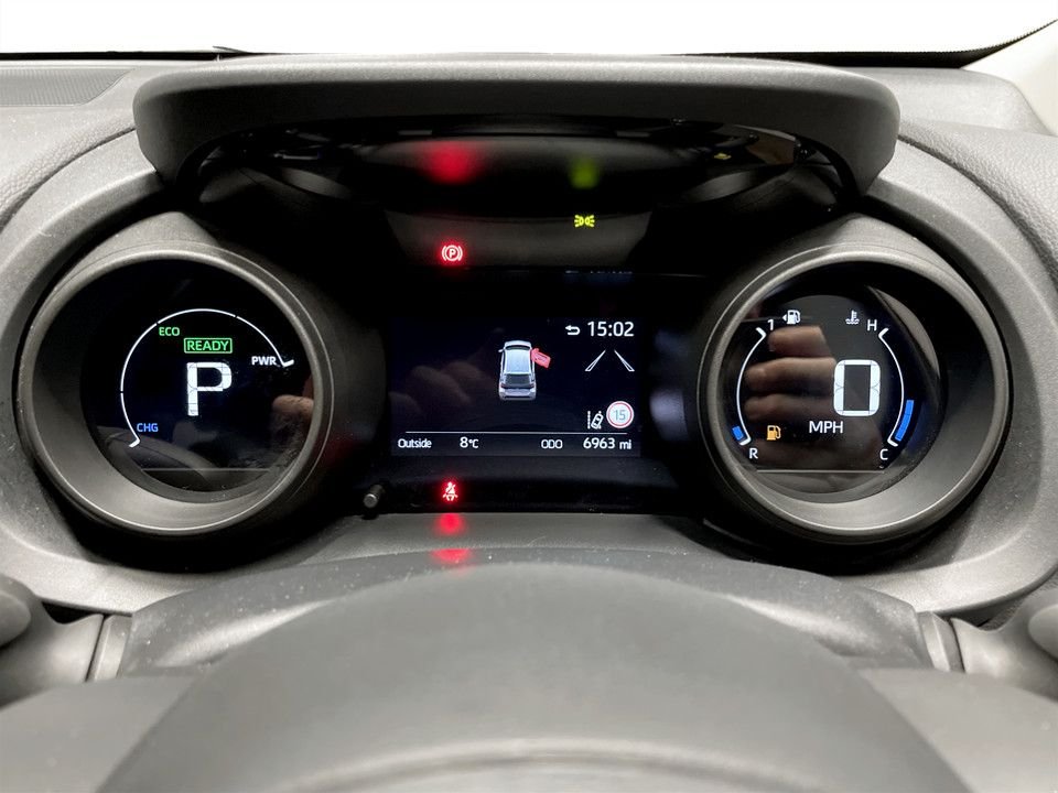 Used Toyota Yaris 2023 for sale - 77571426: Photo 14