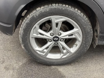 Used Hyundai KONA 2022 for sale - 76923312: Photo