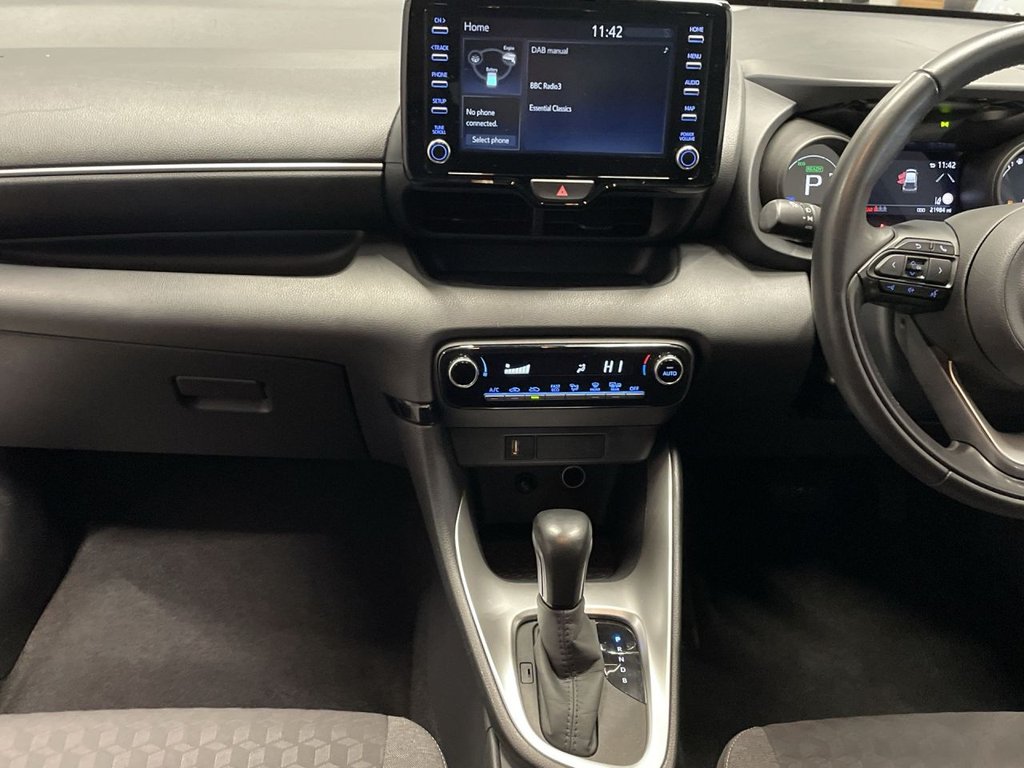 Used Toyota Yaris 2022 for sale - 76356376: Photo 16