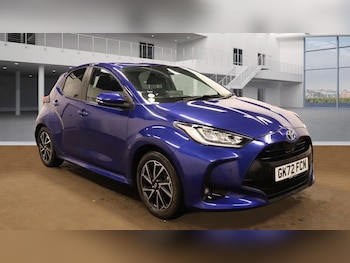 Used Toyota Yaris 2022 for sale - 76356376: Photo