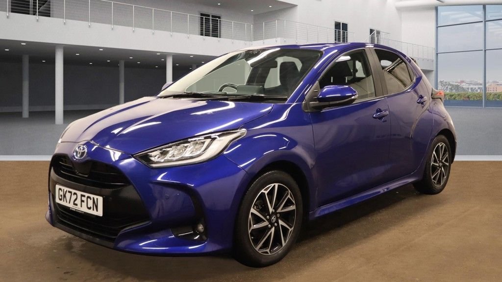 Used Toyota Yaris 2022 for sale - 76356376: Photo 2