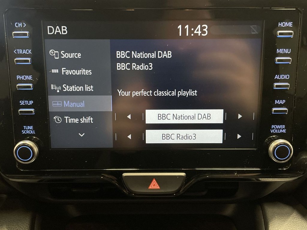 Used Toyota Yaris 2022 for sale - 76356376: Photo 25