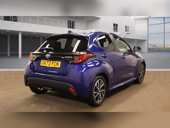 Used Toyota Yaris 2022 for sale - 76356376: Photo