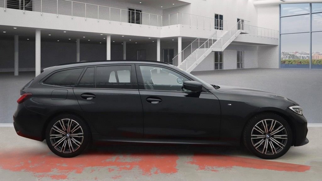 Used BMW 3 Series 2021 for sale - 76469905: Photo 5