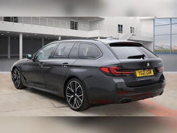 Used BMW 5 Series 2021 for sale - 77507248: Photo