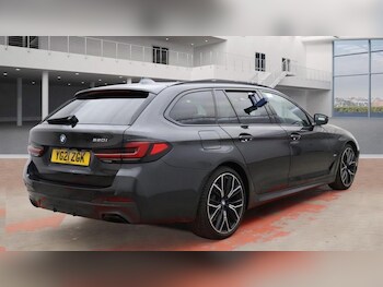 Used BMW 5 Series 2021 for sale - 77507248: Photo