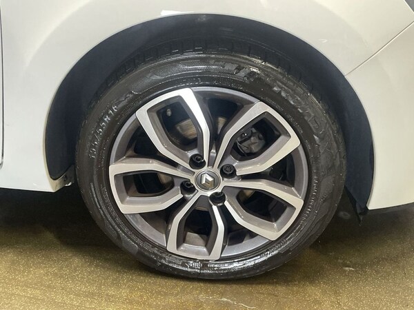 Used Renault Clio 2018 for sale - 76106249: Photo 12