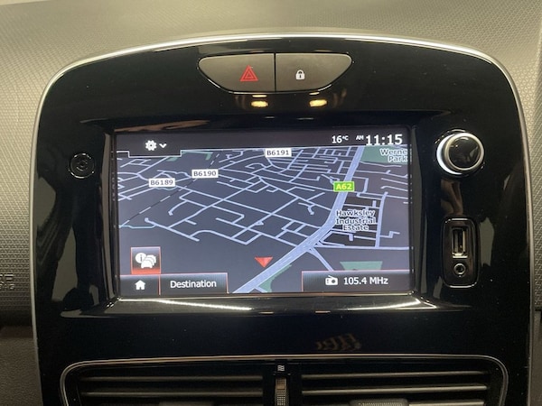 Used Renault Clio 2018 for sale - 76106249: Photo 19