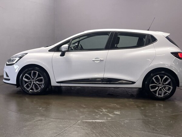 Used Renault Clio 2018 for sale - 76106249: Photo 5
