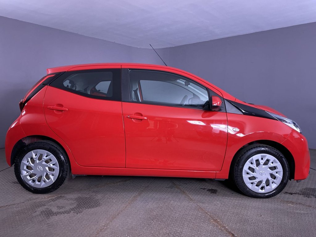 Used Toyota AYGO 2021 for sale - 76410386: Photo 9
