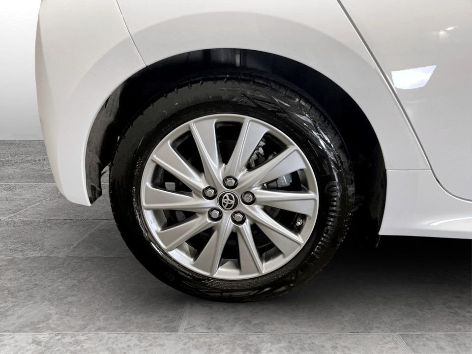 Used Toyota Yaris 2024 for sale - 77383714: Photo 10