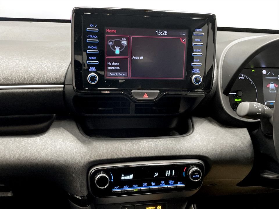 Used Toyota Yaris 2024 for sale - 77383714: Photo 18