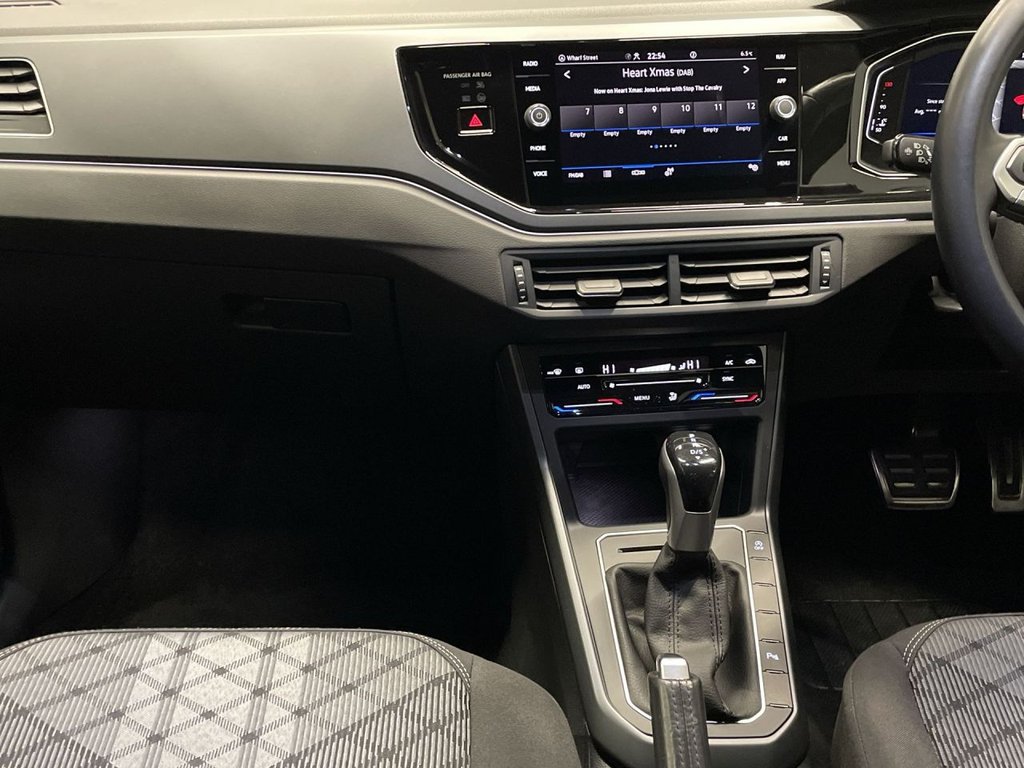 Used Volkswagen Polo 2024 for sale - 76386359: Photo 16