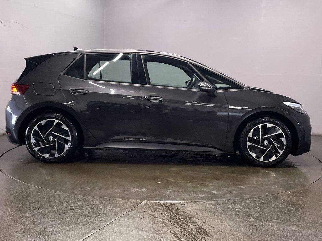 Used Volkswagen ID.3 2021 for sale - 76333541: Photo 9