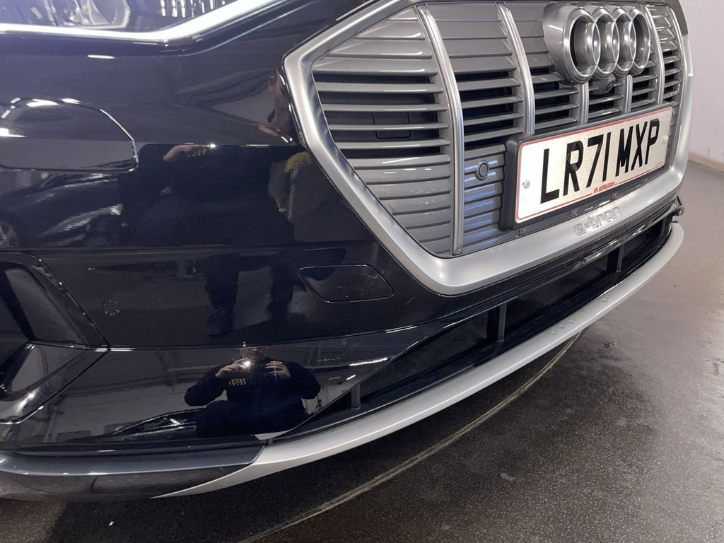 Used Audi e-tron 2021 for sale - 76900844: Photo 11
