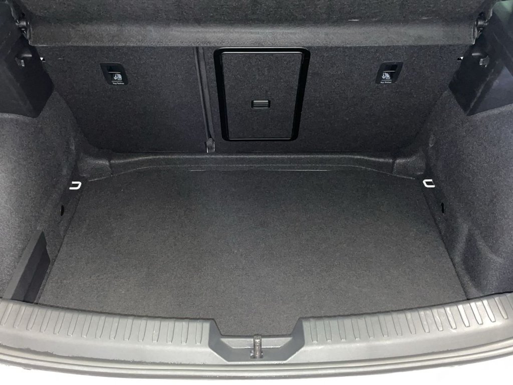 Used SEAT Leon 2021 for sale - 76385988: Photo 13