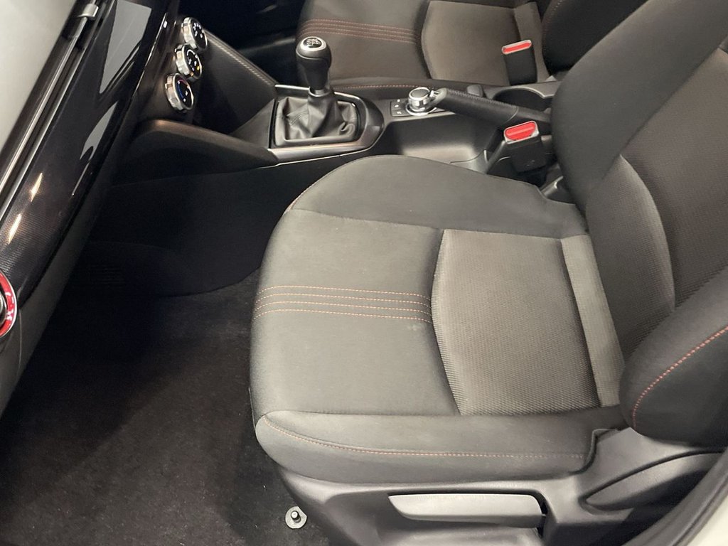 Used Mazda Mazda2 2023 for sale - 76147482: Photo 17