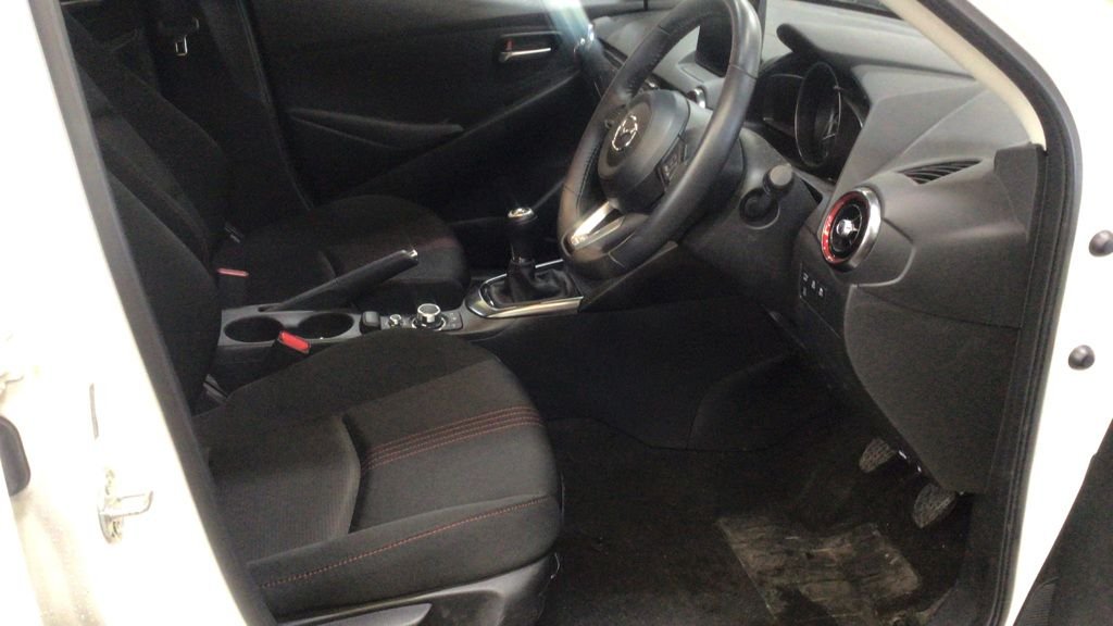Used Mazda Mazda2 2023 for sale - 76147482: Photo 9