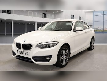 Used BMW 2 Series 2018 for sale - 76454094: Photo