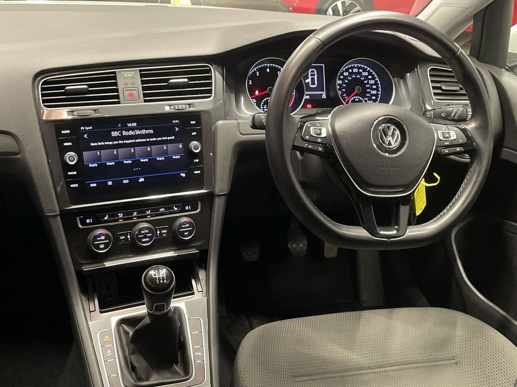 Used Volkswagen Golf 2019 for sale - 77436925: Photo 16