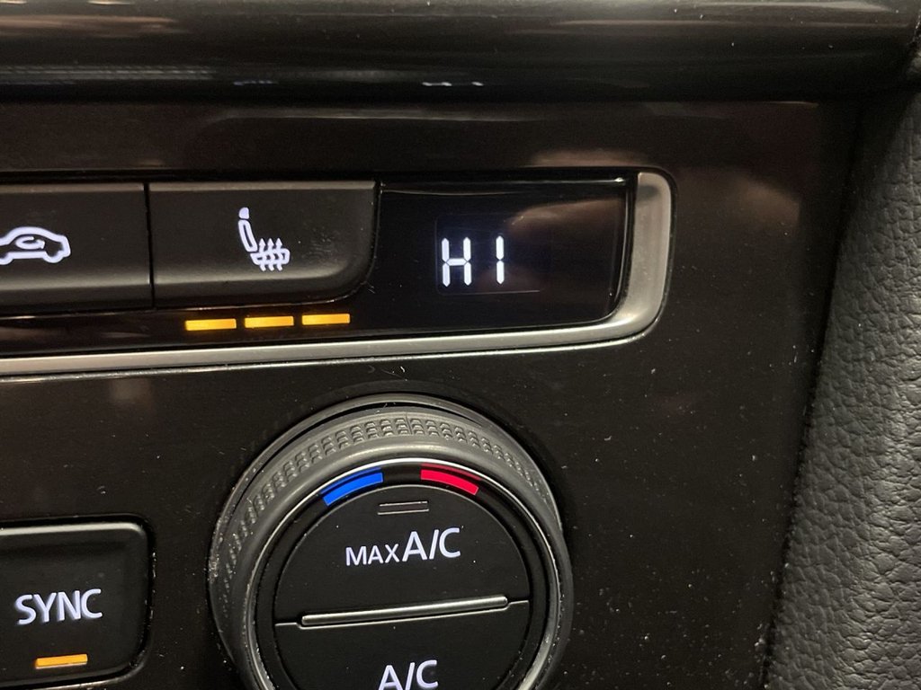 Used Volkswagen Golf 2019 for sale - 77436925: Photo 22