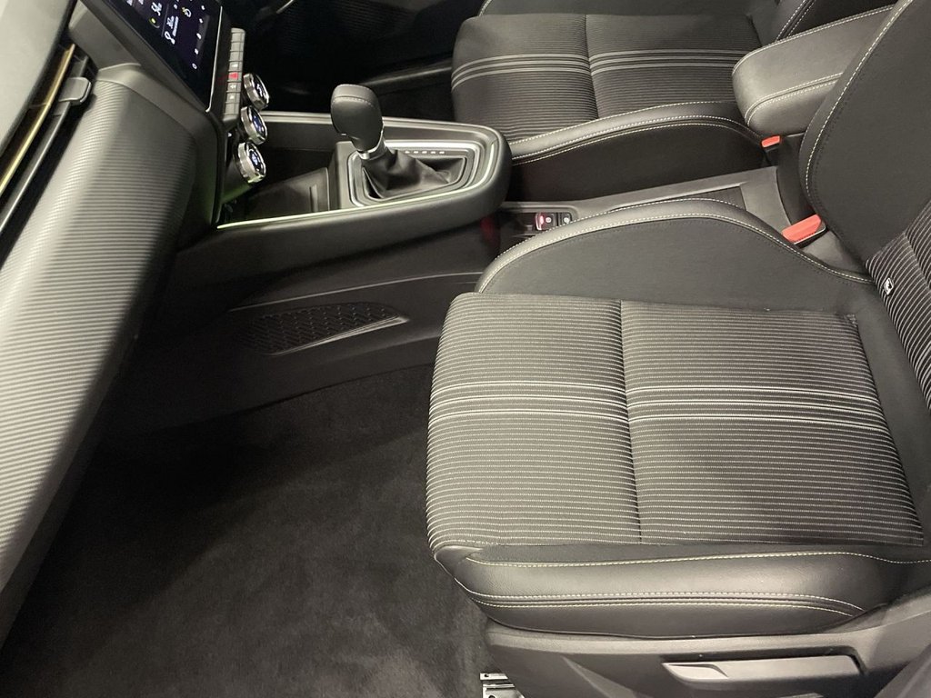 Used Renault Clio 2023 for sale - 77110649: Photo 17