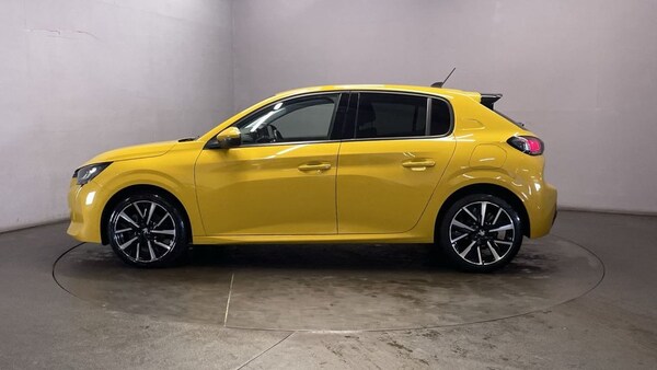 Used Peugeot 208 2020 for sale - 75675769: Photo 13