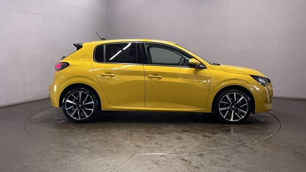 Used Peugeot 208 2020 for sale - 75675769: Photo 17
