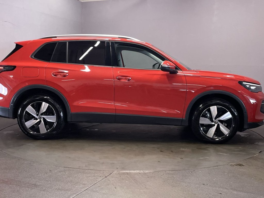 Used Volkswagen Tiguan 2024 for sale - 75936457: Photo 9