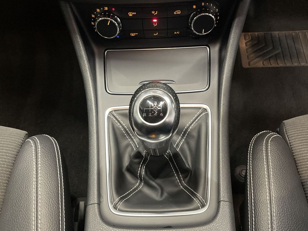 Used Mercedes-Benz GLA 2018 for sale - 75974335: Photo 19