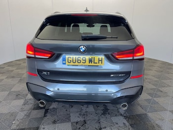 Used BMW X1 2019 for sale - 76900656: Photo