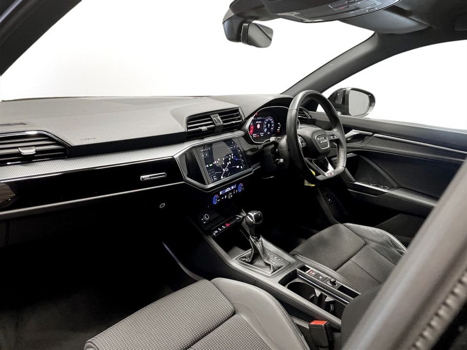 Used Audi Q3 2023 for sale - 78017395: Photo 15