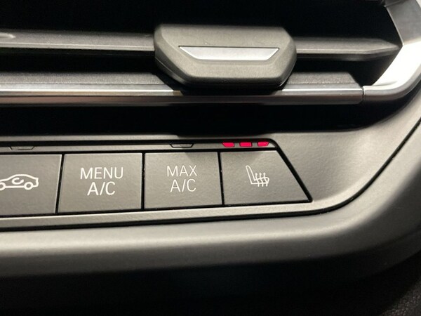 Used BMW 1 Series 2023 for sale - 76210057: Photo 23