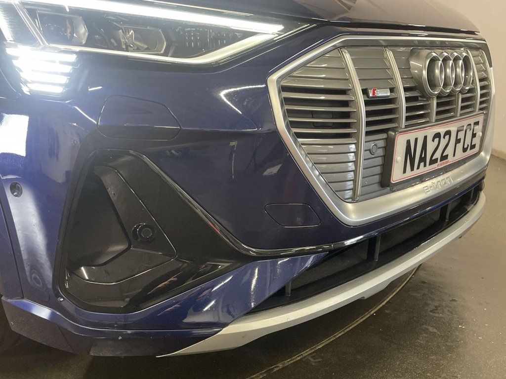 Used Audi e-tron 2022 for sale - 76367365: Photo 11