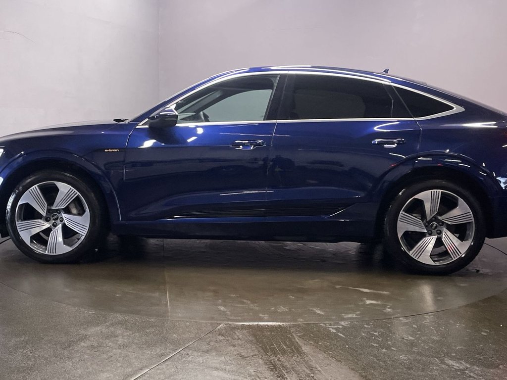 Used Audi e-tron 2022 for sale - 76367365: Photo 5